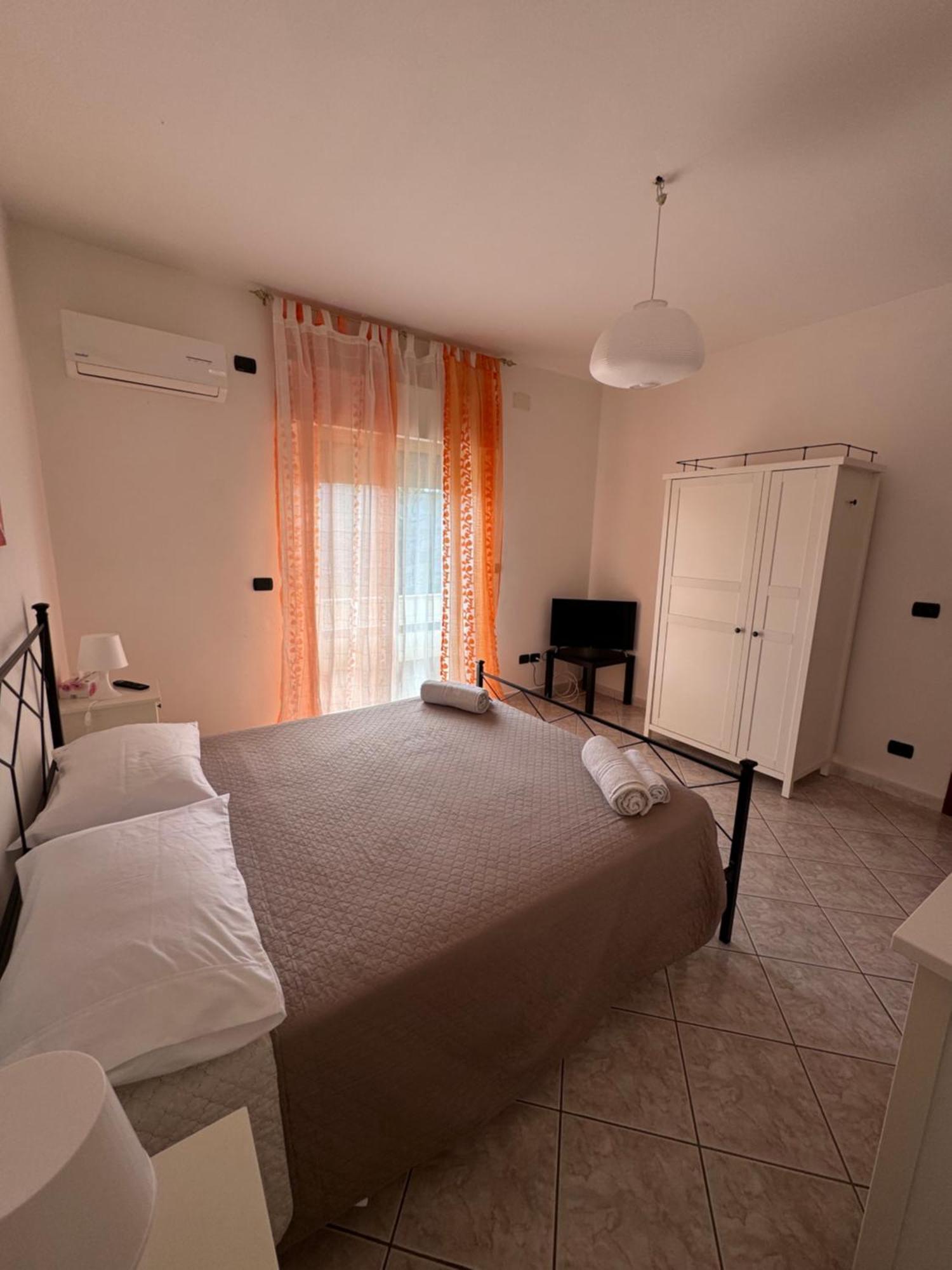Romagnosi Apartment Porto Torres Bagian luar foto